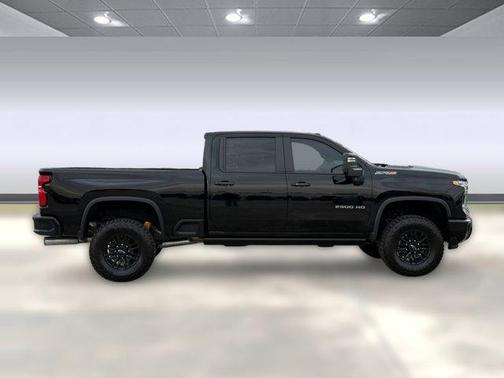 2026 Chevrolet Silverado 2500 Crew Cab, Standard Bed, XR2, 4WD