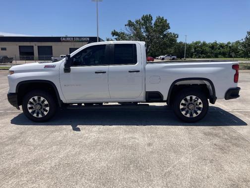 2025 Chevrolet Silverado 2500 Custom
