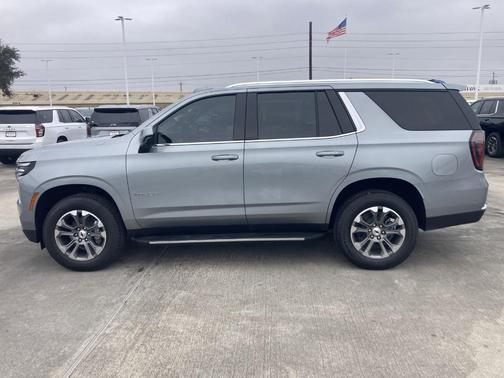 2025 Chevrolet Tahoe LS