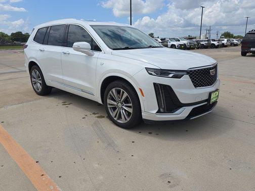 2023 Cadillac XT6 Premium Luxury FWD