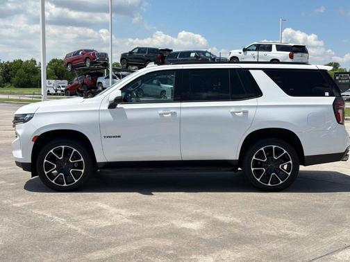 Summit White 2022 Chevrolet Tahoe 2WD RST