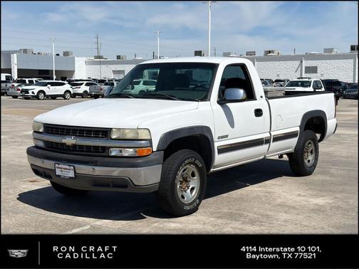 Summit White 2002 Chevrolet Silverado 2500 LS