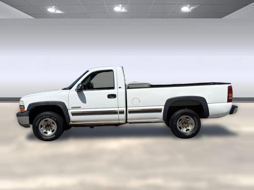 2002 Chevrolet Silverado 2500 LS