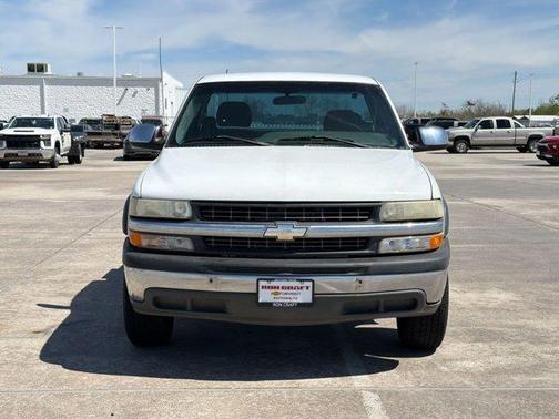 2002 Chevrolet Silverado 2500 LS