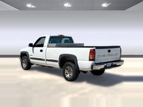 2002 Chevrolet Silverado 2500 LS