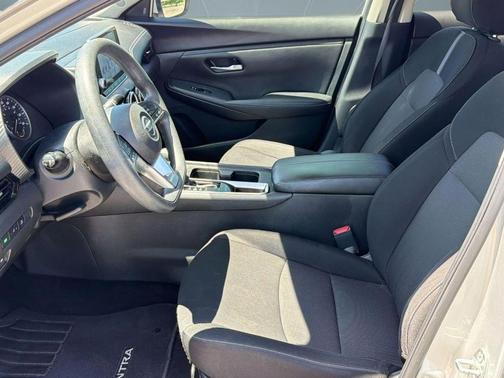 Brilliant Silver Metallic 2023 Nissan Sentra SV