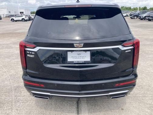2023 Cadillac XT6 Premium Luxury FWD