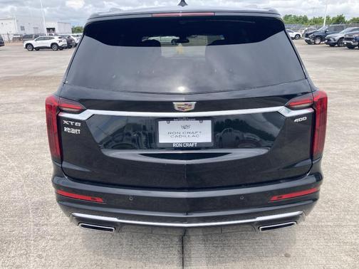 2023 Cadillac XT6 Premium Luxury FWD