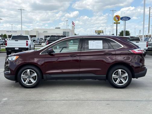 Burgundy Velvet Metallic Tinted Clearcoat 2022 Ford Edge SEL