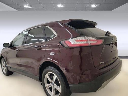 Burgundy Velvet Metallic Tinted Clearcoat 2022 Ford Edge SEL
