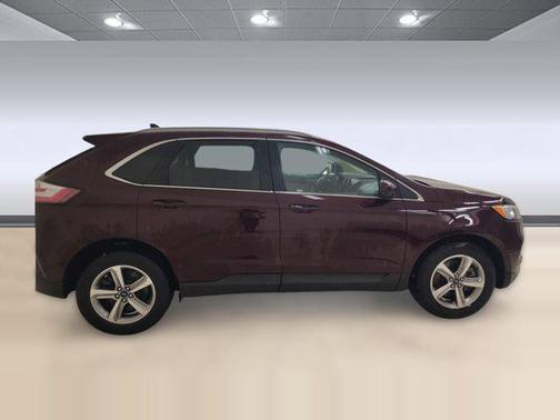 Burgundy Velvet Metallic Tinted Clearcoat 2022 Ford Edge SEL