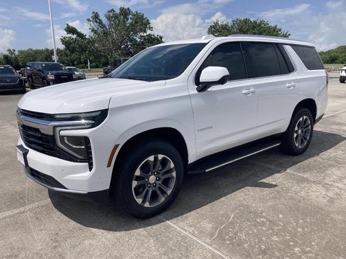 2025 Chevrolet Tahoe LS