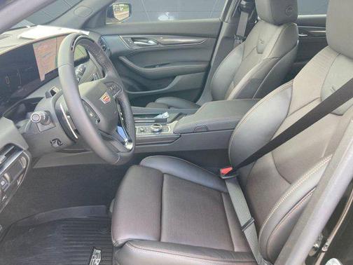 2025 Cadillac CT5 Sport