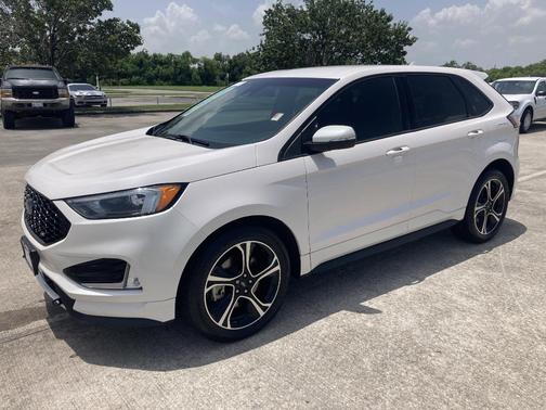 2019 Ford Edge ST
