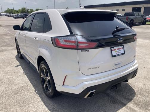 2019 Ford Edge ST