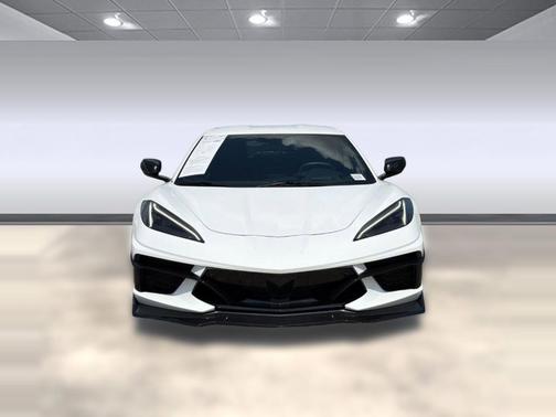 Arctic White 2020 Chevrolet Corvette Stingray w/2LT