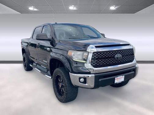 2018 Toyota Tundra SR5
