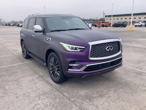 2023 INFINITI QX80 SENSORY
