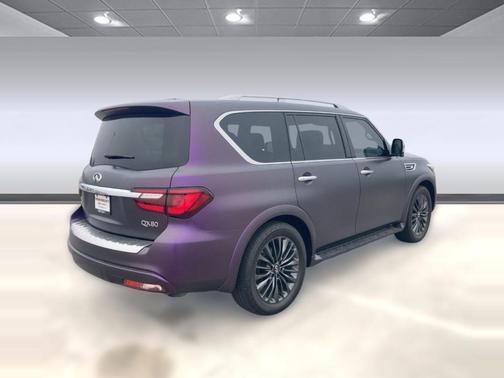 2023 INFINITI QX80 SENSORY