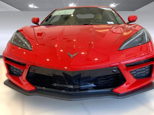 2026 Chevrolet Corvette Stingray w/2LT