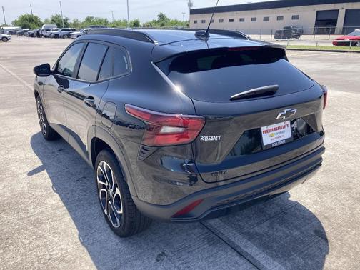2025 Chevrolet Trax FWD 2RS