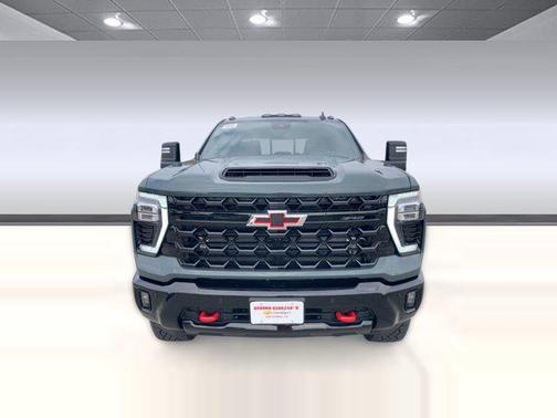 2026 Chevrolet Silverado 2500 Crew Cab, Standard Bed, XR2, 4WD