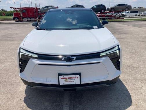 2025 Chevrolet Blazer EV eAWD LT