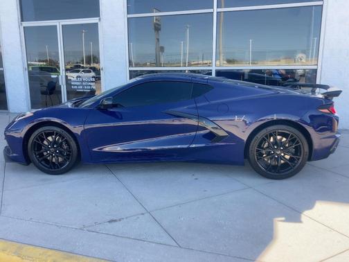 2025 Chevrolet Corvette Stingray w/3LT