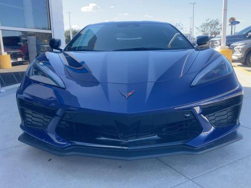 2025 Chevrolet Corvette Stingray w/3LT