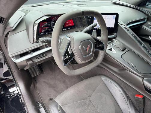Black 2022 Chevrolet Corvette Stingray w/3LT