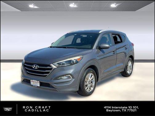 2016 Hyundai TUCSON SE
