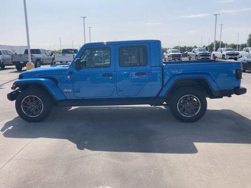 2021 Jeep Gladiator Overland