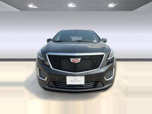 2025 Cadillac XT5 Sport