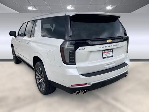 2025 Chevrolet Suburban 4WD High Country