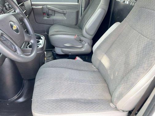 2024 Chevrolet Express 2500 RWD 2500 Regular Wheelbase WT