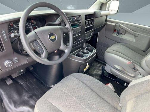 2024 Chevrolet Express 2500 RWD 2500 Regular Wheelbase WT