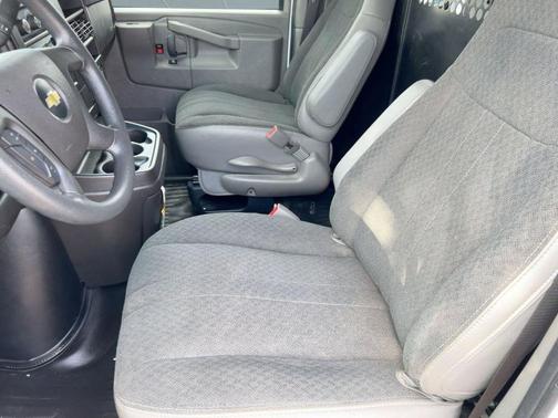 2024 Chevrolet Express 2500 RWD 2500 Regular Wheelbase WT