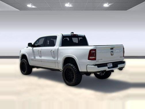 Bright White Clearcoat 2022 RAM 1500 Limited