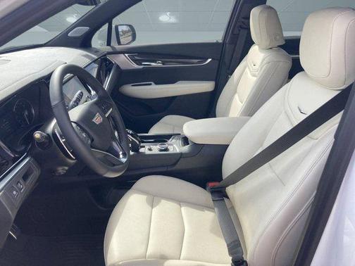2025 Cadillac XT6 Sport AWD