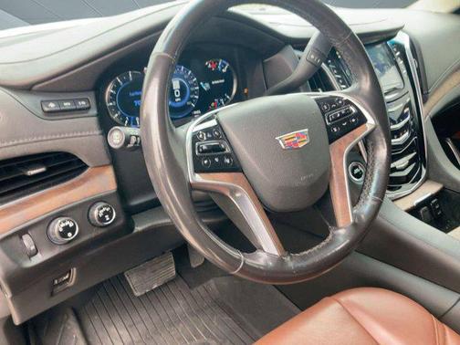2019 Cadillac Escalade ESV Premium Luxury