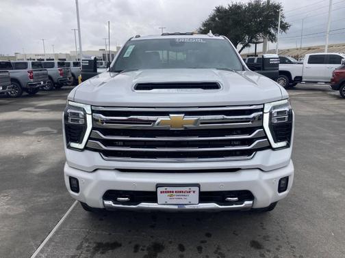 2025 Chevrolet Silverado 3500 High Country