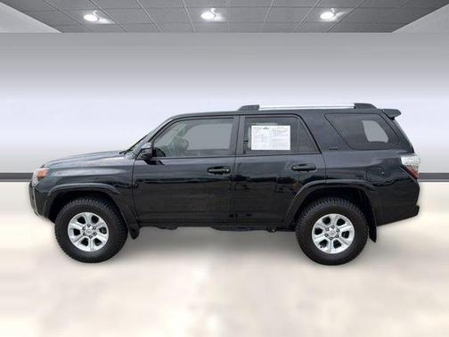 Midnight Black Metallic 2021 Toyota 4Runner SR5