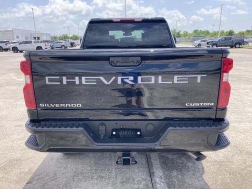 2025 Chevrolet Silverado 2500 Custom