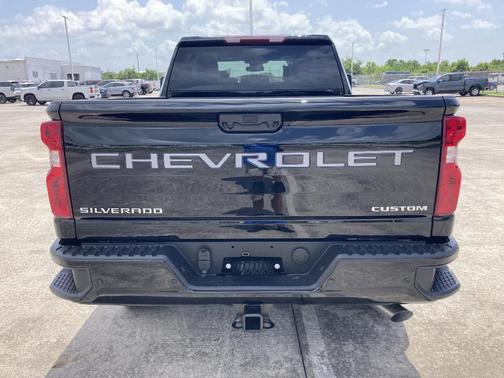 2025 Chevrolet Silverado 2500 Custom