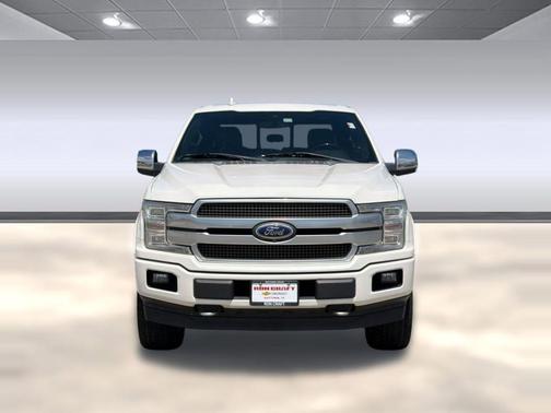 White Platinum Metallic Tri-Coat 2018 Ford F-150 Platinum