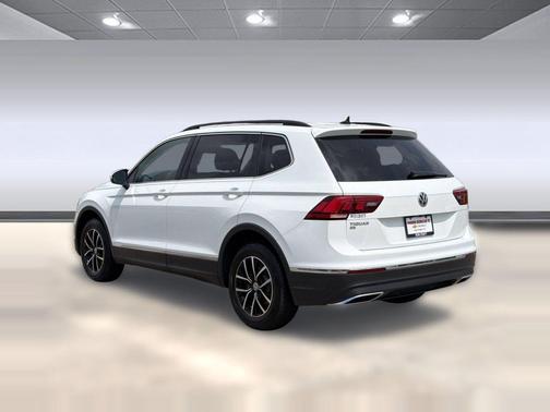 Pure White 2021 Volkswagen Tiguan 2.0T SE