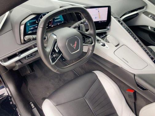 2022 Chevrolet Corvette Stingray w/2LT