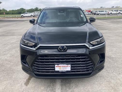 2024 Toyota Grand Highlander Hybrid XLE