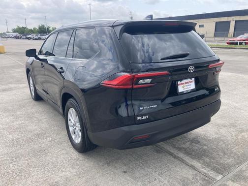 2024 Toyota Grand Highlander Hybrid XLE