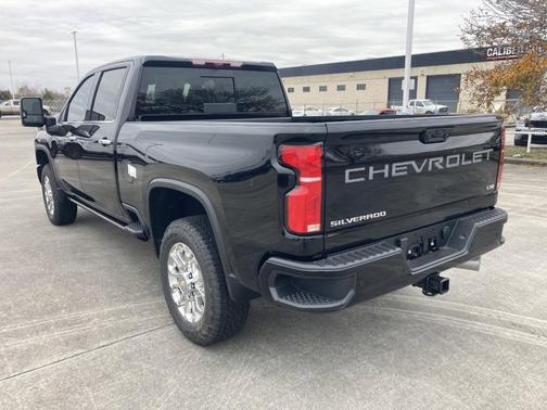 2025 Chevrolet Silverado 2500 LTZ